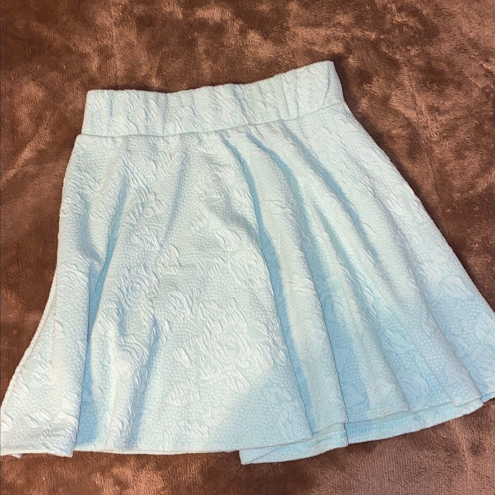 Rose detailed skirt, never worn